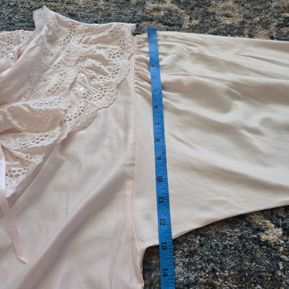 Lily of France 80's Romantic Sleepwear - Picture 9 of 10